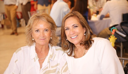  Rosa Orneda y Angelita González.