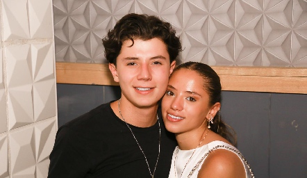  Rodrigo Literas y Caro Bonifacio.