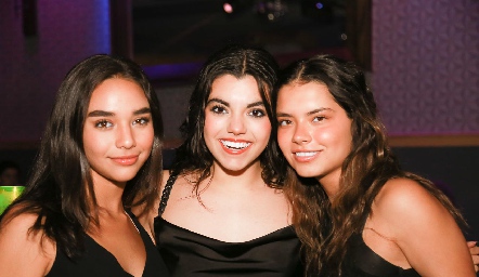  Mariana Herrera, Regina Faz y Ana Ceci Oviedo.