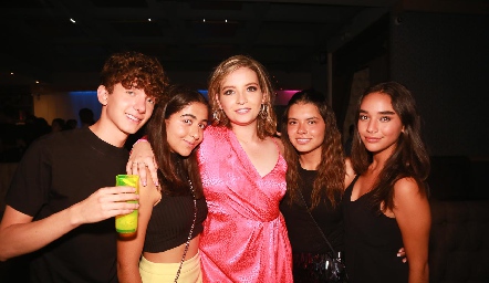  Mauricio Silos, Ana Pau Piñero, Inés González De Antuñano, Ana Ceci Oviedo y Mariana Herrera.