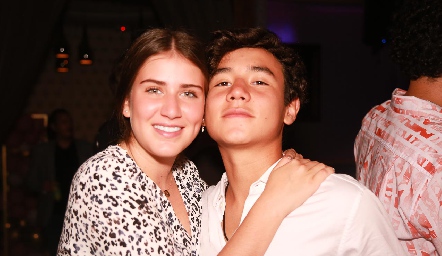  María Emilia y Sergio Torres.