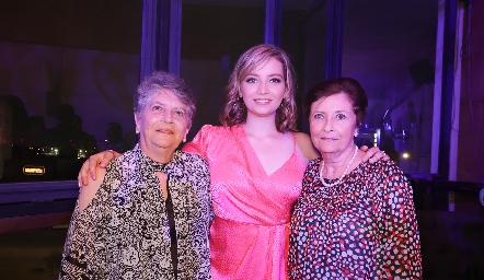  Pita Mier, Ines González De Antuñano y Ángeles Martí.