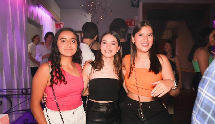  Sofía Rodríguez, Isa Manzo y Camila Zamudio.