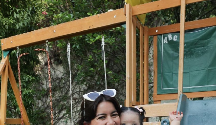  Mireya Pérez y Mireya.