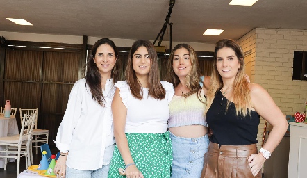  Marina, Lu, Silvana y Begoña.