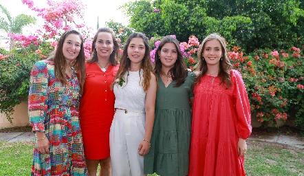  Paola Celis, Ana Hernández, Fer Cossío, María José Villalobos y Ana Paula Villalobos.