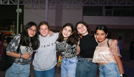  Natalia, Valentina, Michelle, María y Ximena.