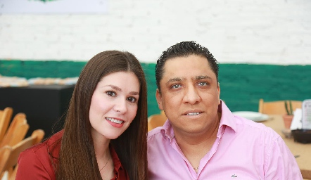  Luis Manuel Dávila y Daniela Ochoa.