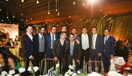  Jesús con sus mejores amigos.