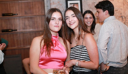  Lorenza Humara y Claudia Torres.