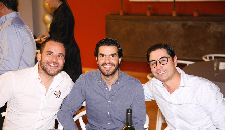  José Pablo Acosta, Ricardo Gómez y Mauricio Zollino.