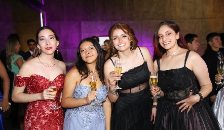  Cristina Aimes, Isis León, Quertin y Ana.