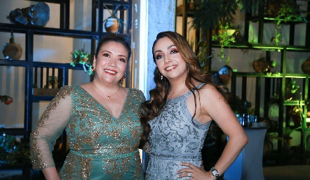  Sandra Delgado y Andrea Delgado.