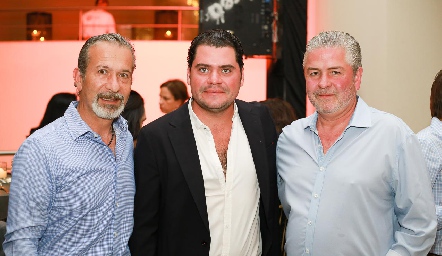  Luis Medlich, Hugo Vidales y Oscar Vera.