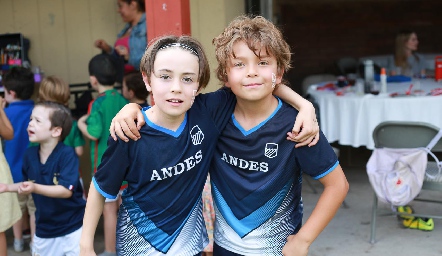  Agustín y Marcelo.