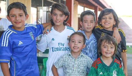  Amigos.