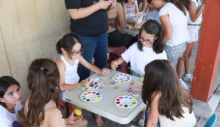  Hora de pintar.