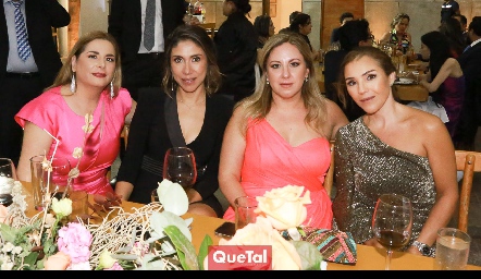  Larisa Esparza, Jessy Mercado, Claudia Vidal y Rocío Rubio.