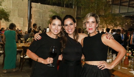  Cristina Kasis, Olivia Sánchez y Sofía Velazco.