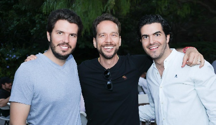  José Maurer, Sebastián Pérez y Ricardo Gómez.