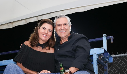  Montserrat Abella y Juan Manuel Piñero.