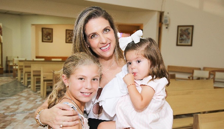  Lili, Maite y Elena.