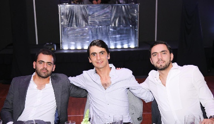  Juan Pablo Abud, Frank Abud y Hurguen Abud.