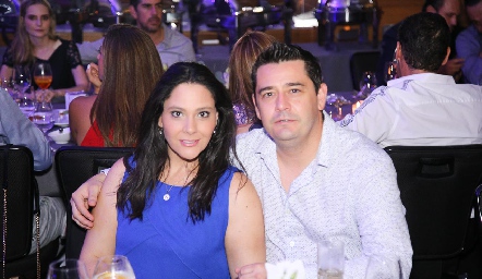  Nayhelli Zarur y Oscar Luna.
