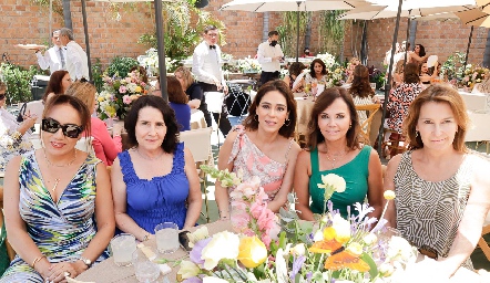  Lorena Herrera, Lula López, Maribel Lozano, Elsa Tamez y Claudia Garza.