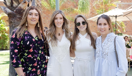  Ana Gaby Motilla, Clarisa Abella, Ale Álvarez y Mónica Torres.