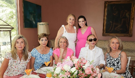  Márgara García, Samira Mustre, Ángeles Mézquida, Luz María Márquez, Dalia Echegollen, Rebeca Konishi y Luz Elena Mézquida.