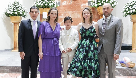  Guillermo Guerra, Pilar Valladares, Guillermo Guerra Valladares, Sofía Valladares y Jorge Barrera.