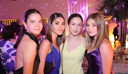  Natalia Loredo, Ana Salazar, María Paula Díaz y Ana Cris Almazán.
