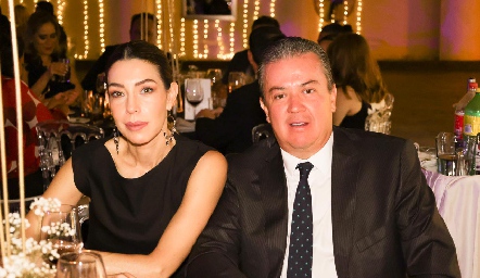  Eilda Juárez y Miguel Garza.