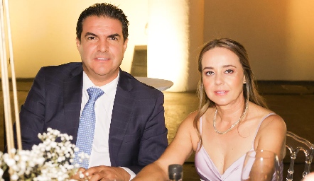  Manuel Díaz infante y Marcela Alcalde.