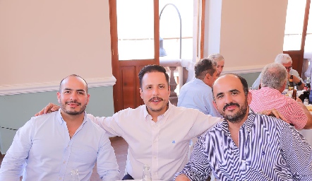  Alejandro Córdova, Guillermo López y José Antonio Motilla.