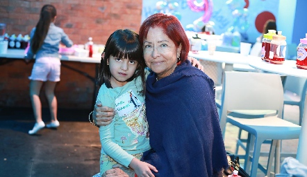  Inés y Pina Bado.