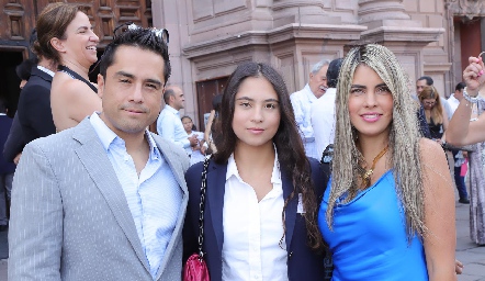  Ricardo Cordero, Mare Cordero y Mariana Berrones.