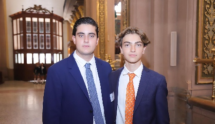  Javier Alcalde y Caly Hinojosa.
