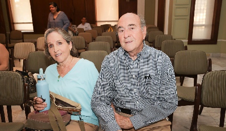  Patricia Palacios y Luis Nava.