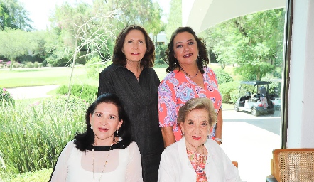  Laura Solís, Lila Ahumada, Silvia Esparza de Garza y Cristina Cánovas.