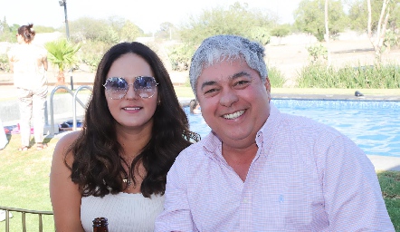  Ana Paula Valdés y Gerardo Córdova.