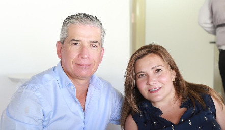 Juan Carlos y Alejandra.
