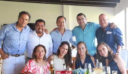 Amigos.