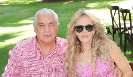  Jorge Torres y Eleida Sánchez.