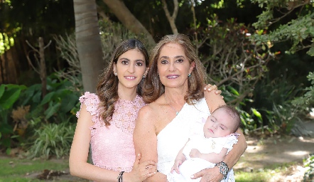  Patricia Gómez, Lucila Azcárate y Patricia Gaviño.