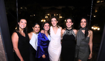  Ana Gómez, Estefanía Leija, Vero Abud, Clarisa Abella, Natalia Rodríguez y Eugenia Cortés.