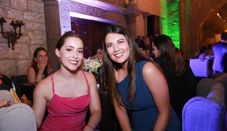  Laura Bravo y Diana Villanueva.