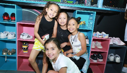  Amigas.