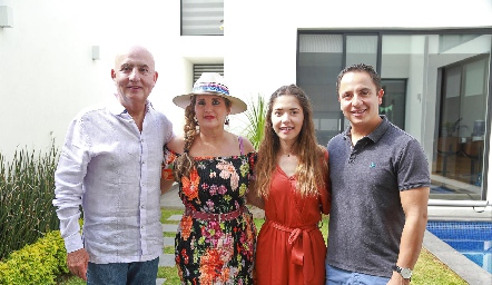  José Zendejas, Silvia Foyo, Fernanda Cossío y Edgar Zúñiga.